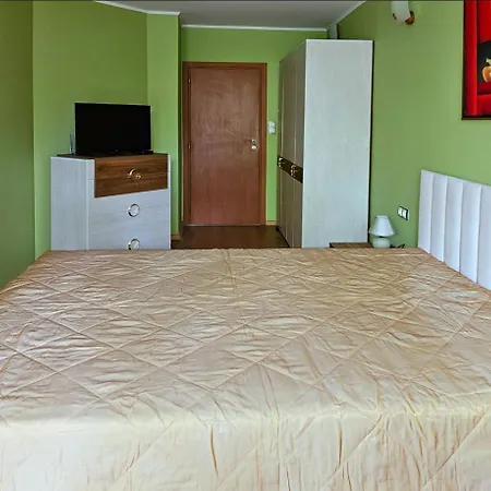 Cozy Place - в центъра, само на 5 минути пеша от плажа Apartmán
